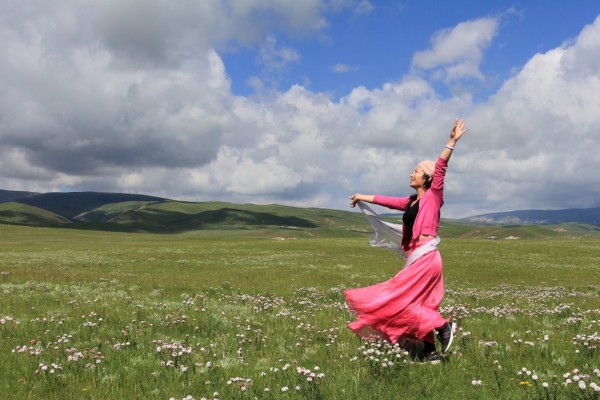 新洲桑拿，养生避暑两不误的天然“空调”